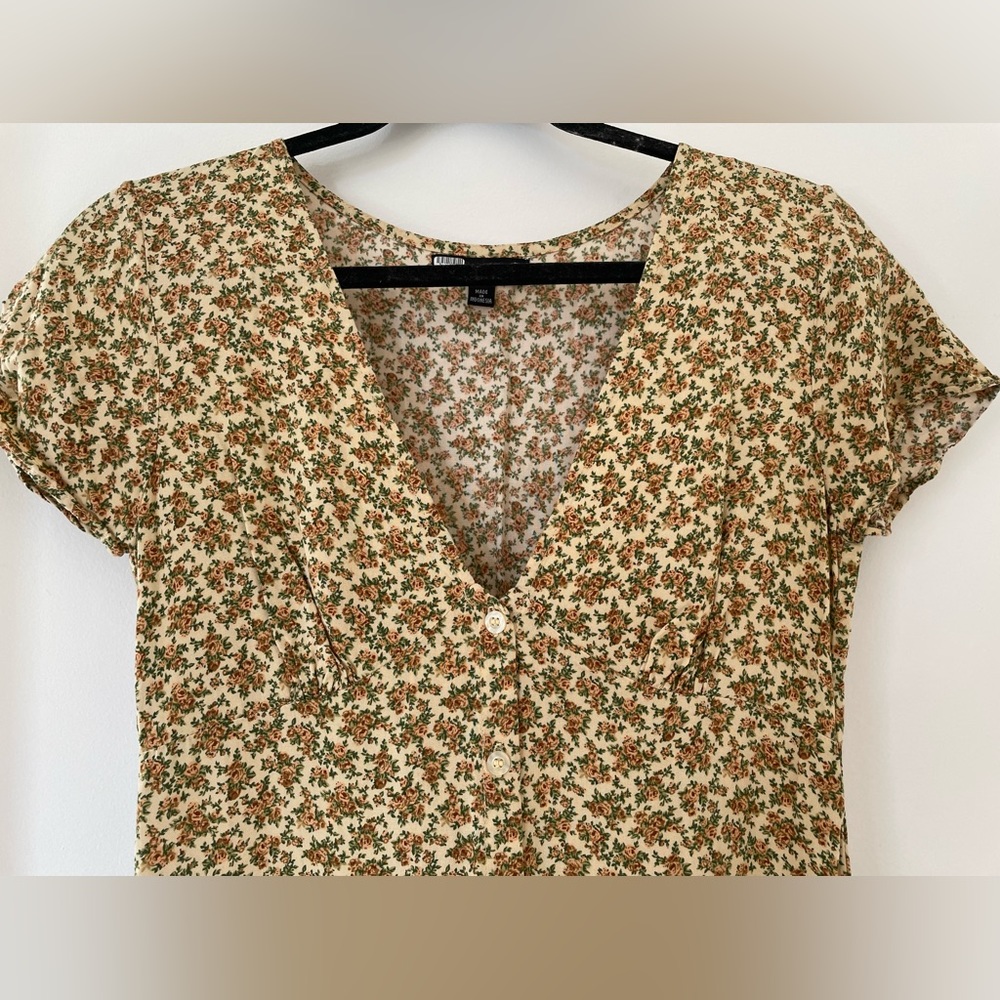 Floral midi vneck dress